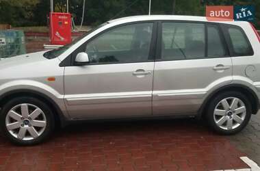 Хэтчбек Ford Fusion 2006 в 