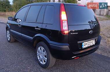 Хетчбек Ford Fusion 2005 в  фото 6 Хетчбек Ford Fusion 2005 в