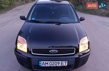 Хетчбек Ford Fusion 2005 в  фото 13 Хетчбек Ford Fusion 2005 в