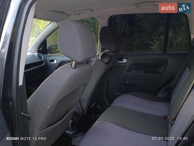 Хэтчбек Ford Fusion 2005 в Радомышле