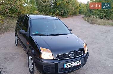 Хетчбек Ford Fusion 2005 в  фото 44 Хетчбек Ford Fusion 2005 в