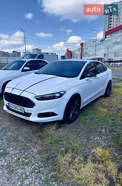 Седан Ford Fusion 2014 в Киеве