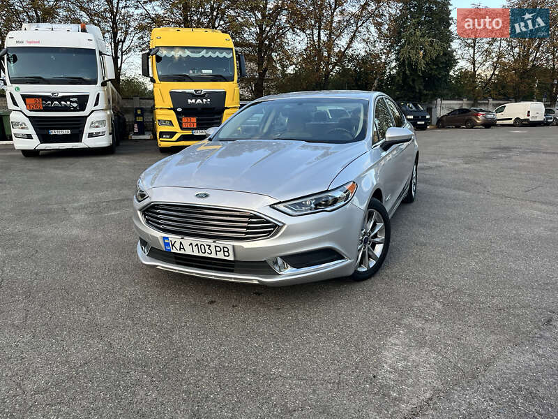 Седан Ford Fusion 2017 в Киеве