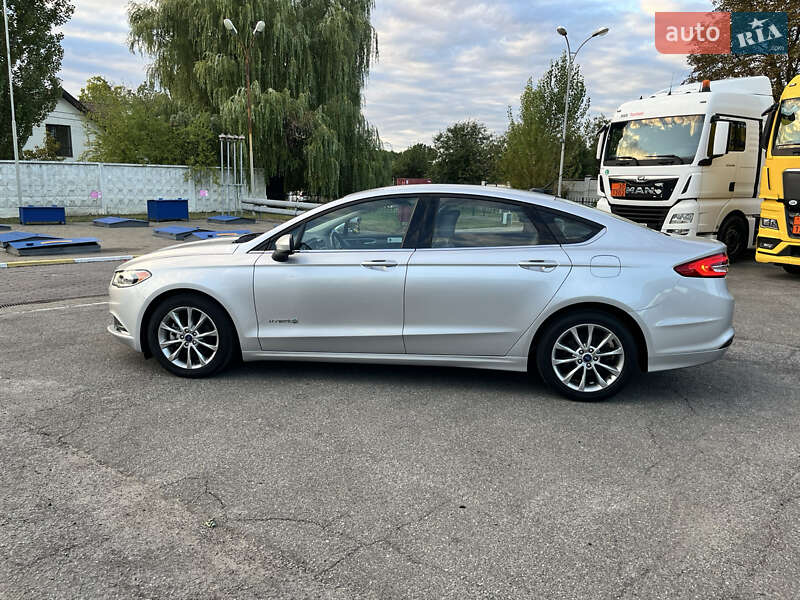 Седан Ford Fusion 2017 в Киеве