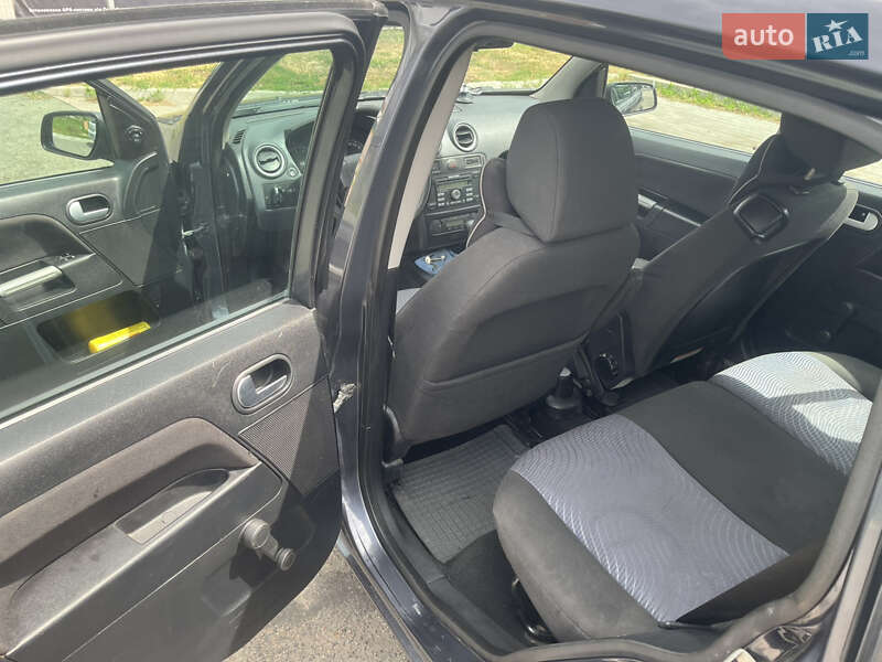 Хетчбек Ford Fusion 2007 в Полтаві