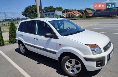 Хетчбек Ford Fusion 2008 в 