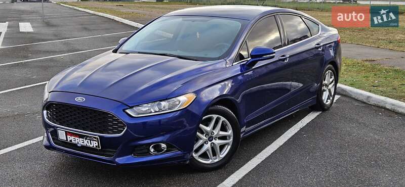 Седан Ford Fusion 2015 в Києві