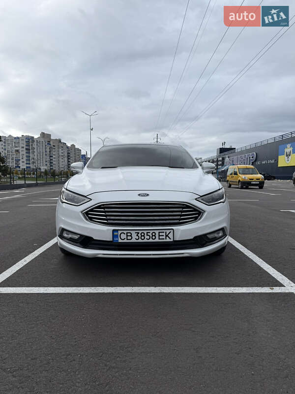 Седан Ford Fusion 2018 в Чернигове