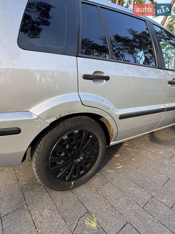 Хэтчбек Ford Fusion 2004 в Житомире фото 7 Хэтчбек Ford Fusion 2004 в Житомире