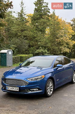 Седан Ford Fusion 2016 в 