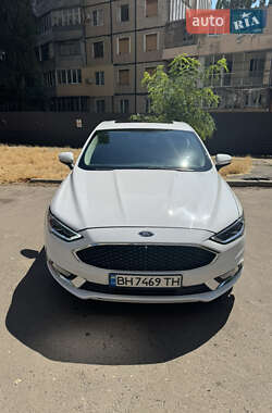 Седан Ford Fusion 2017 в Одесі