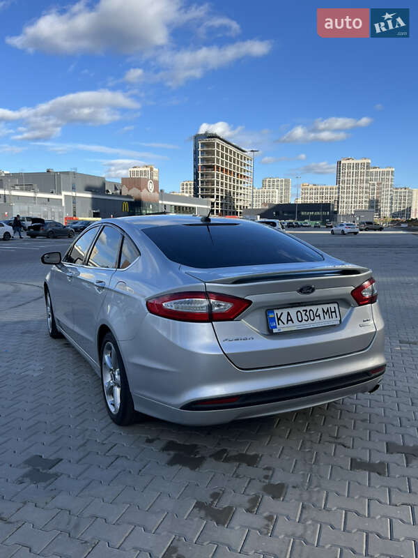 Седан Ford Fusion 2016 в Києві