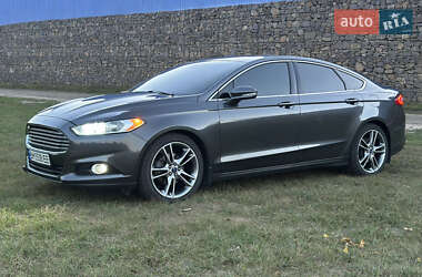 Седан Ford Fusion 2014 в 
