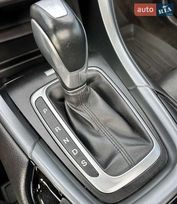 Седан Ford Fusion 2014 в Сумах