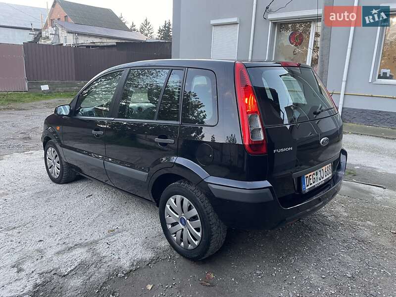 Хэтчбек Ford Fusion 2008 в Виннице