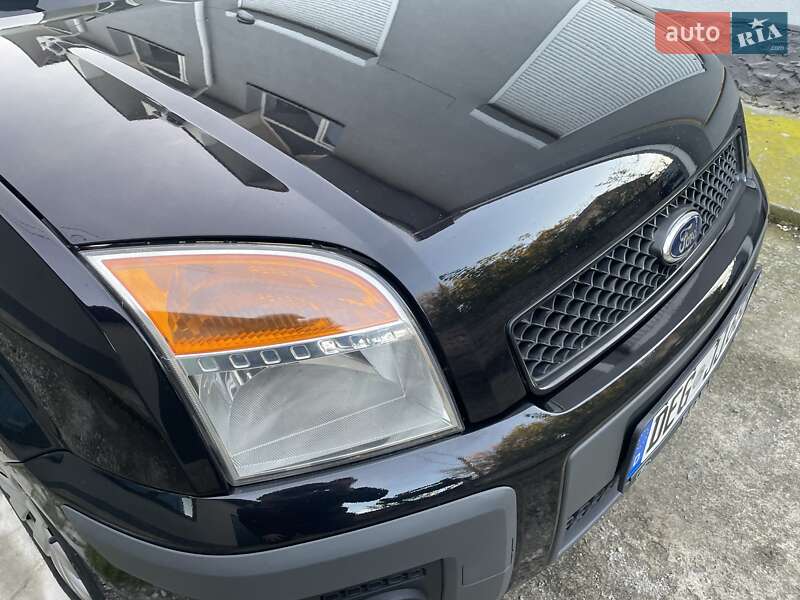 Хэтчбек Ford Fusion 2008 в Виннице
