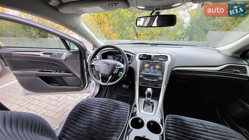 Седан Ford Fusion 2013 в Николаеве