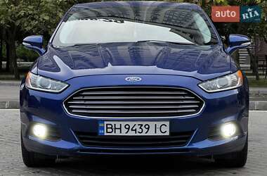 Седан Ford Fusion 2014 в  фото 7 Седан Ford Fusion 2014 в