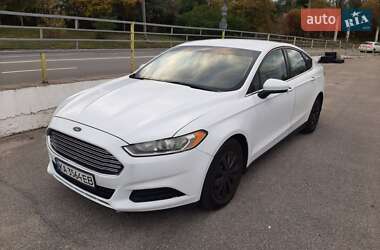 Седан Ford Fusion 2014 в Києві