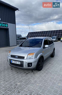 Хэтчбек Ford Fusion 2008 в Владимире