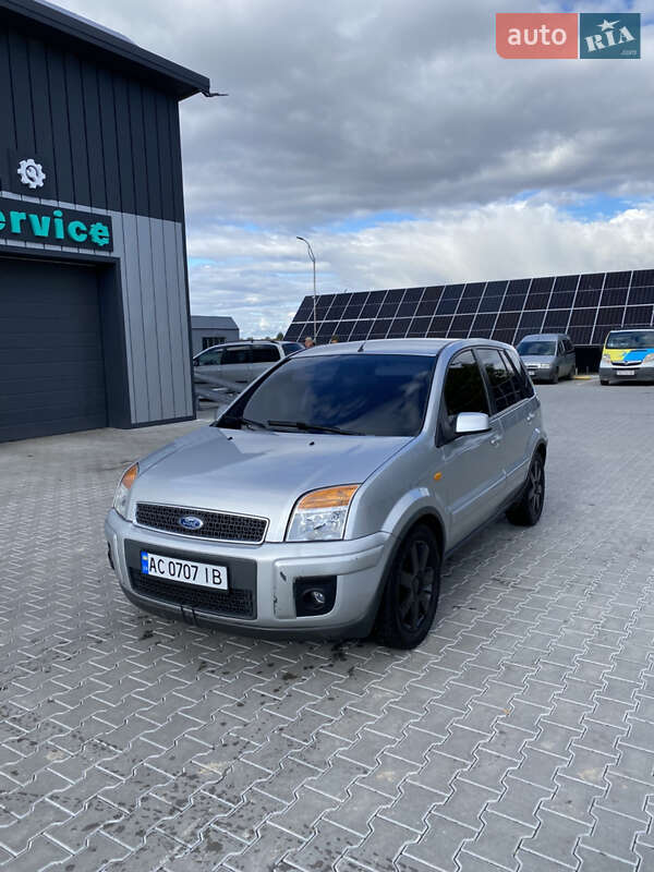 Хэтчбек Ford Fusion 2008 в Владимире фото 2 Хэтчбек Ford Fusion 2008 в Владимире