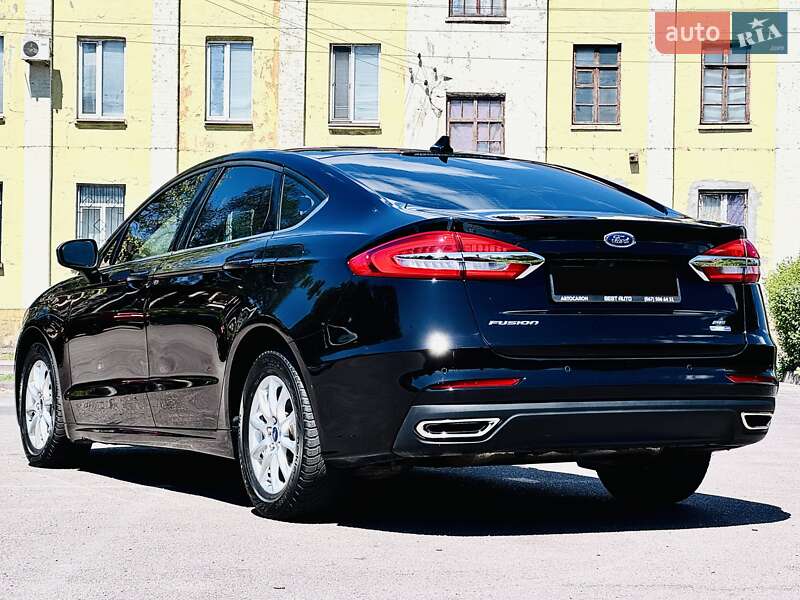 Седан Ford Fusion 2020 в Днепре
