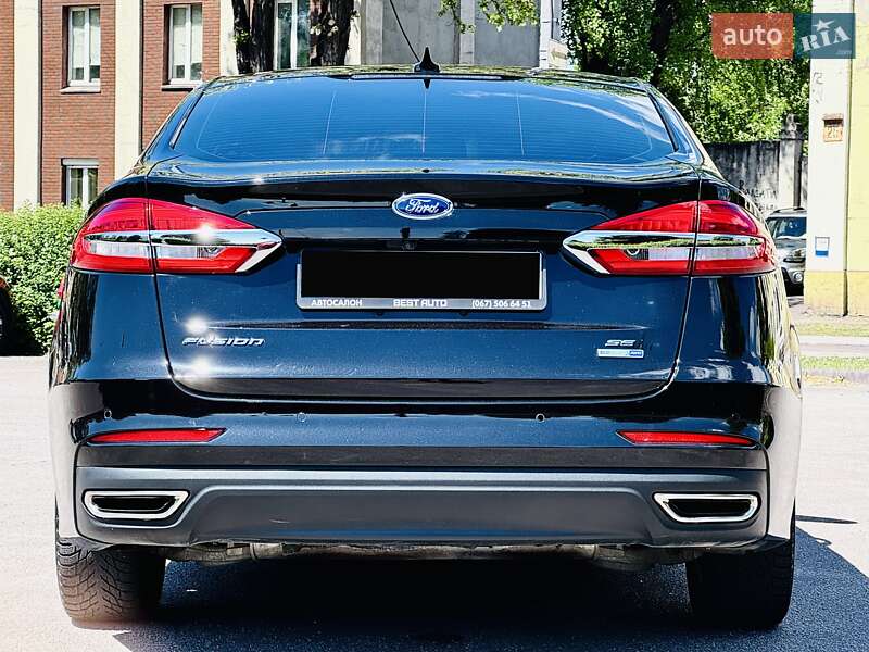 Седан Ford Fusion 2020 в Днепре