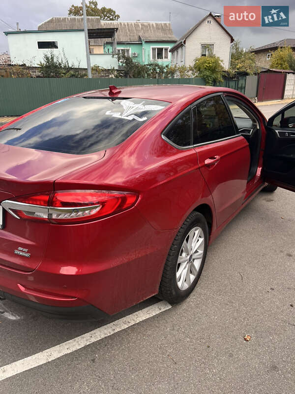 Седан Ford Fusion 2020 в Києві фото 23 Седан Ford Fusion 2020 в Києві