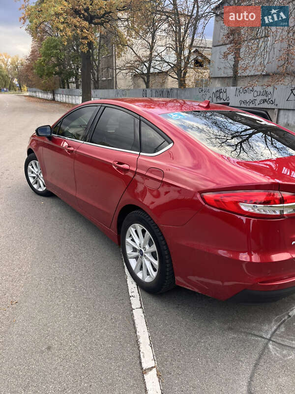 Седан Ford Fusion 2020 в Києві фото 27 Седан Ford Fusion 2020 в Києві