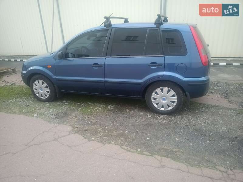 Хэтчбек Ford Fusion 2005 в Киеве