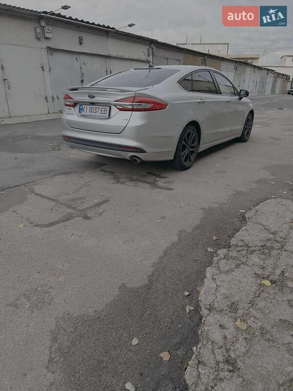 Седан Ford Fusion 2017 в Киеве