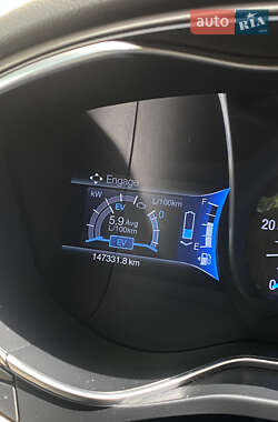 Седан Ford Fusion 2014 в 