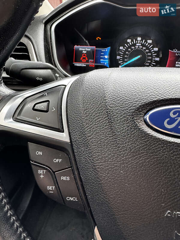 Седан Ford Fusion 2016 в Житомирі