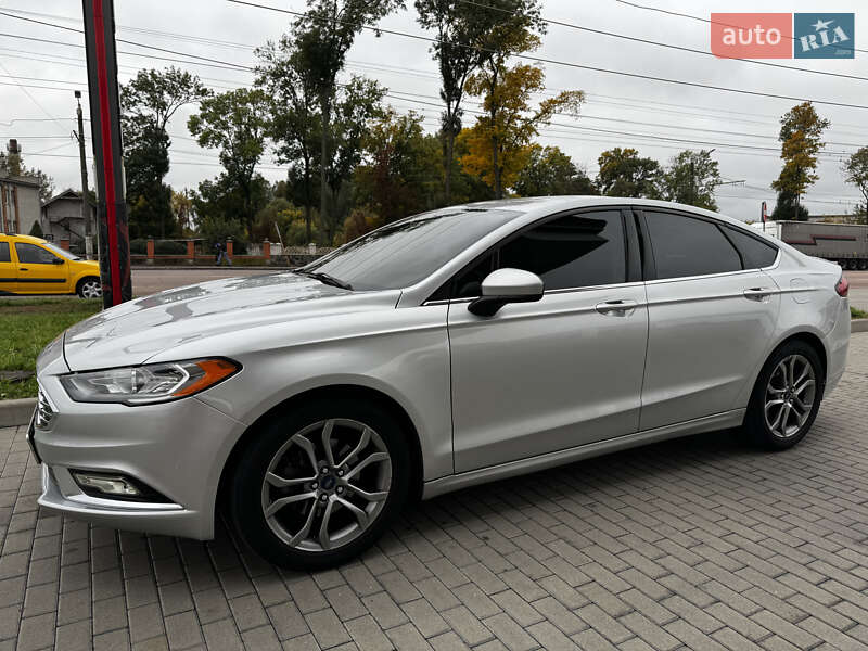 Седан Ford Fusion 2016 в Житомирі
