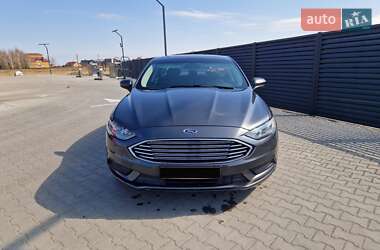 Седан Ford Fusion 2018 в Одесі