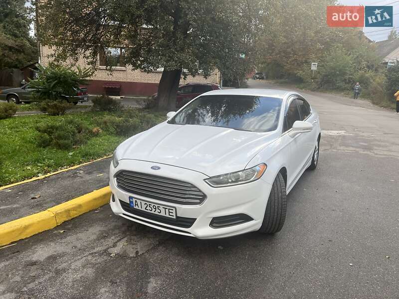 Седан Ford Fusion 2013 в Киеве