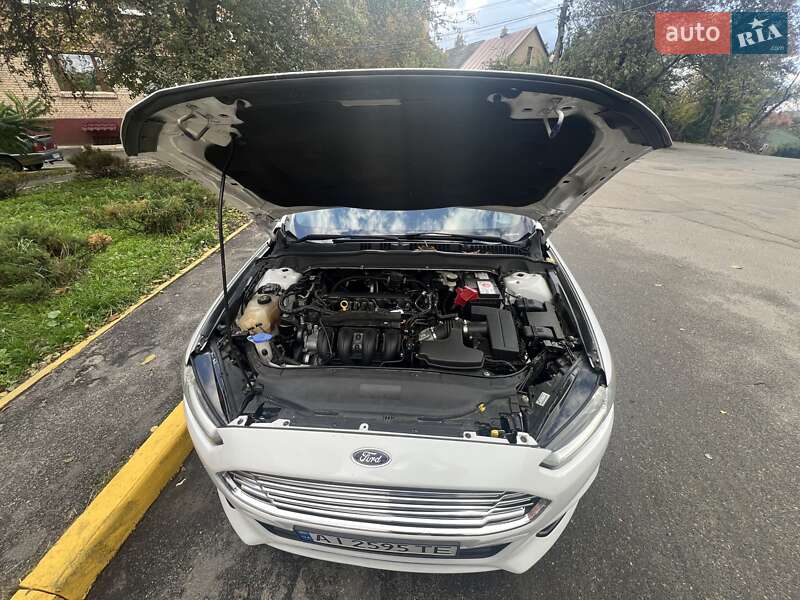 Седан Ford Fusion 2013 в Киеве
