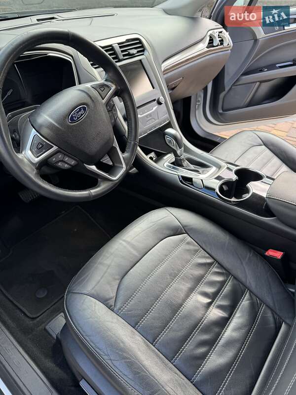 Седан Ford Fusion 2013 в Києві фото 17 Седан Ford Fusion 2013 в Києві