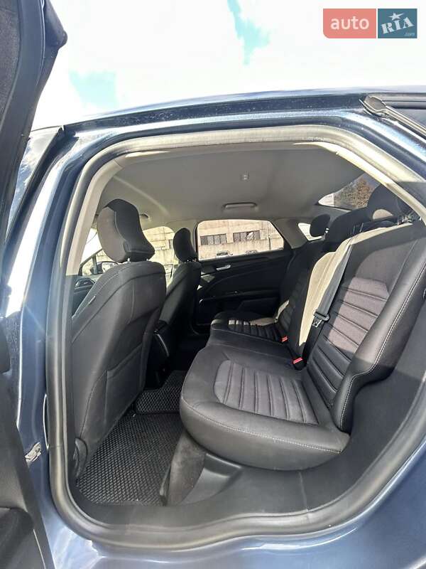 Седан Ford Fusion 2018 в Тернополе фото 12 Седан Ford Fusion 2018 в Тернополе