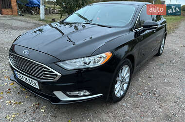 Седан Ford Fusion 2017 в 