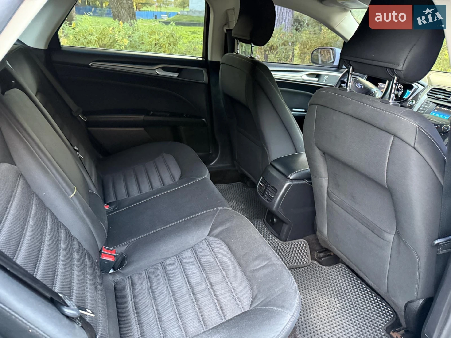 2017 Ford Fusion - мініатюра 21