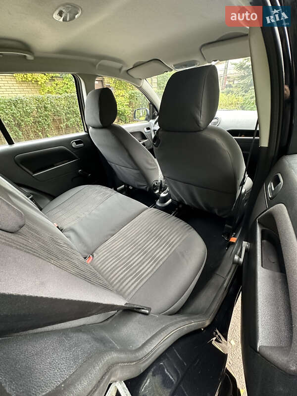 Хетчбек Ford Fusion 2011 в Києві фото 25 Хетчбек Ford Fusion 2011 в Києві