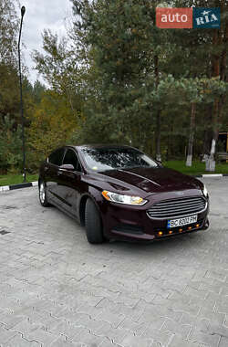 Седан Ford Fusion 2013 в  фото 12 Седан Ford Fusion 2013 в
