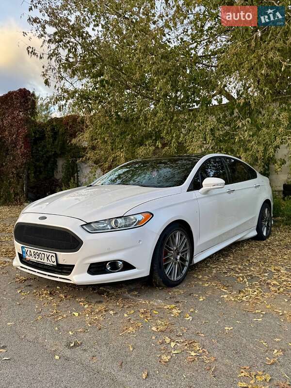 Седан Ford Fusion 2013 в Киеве