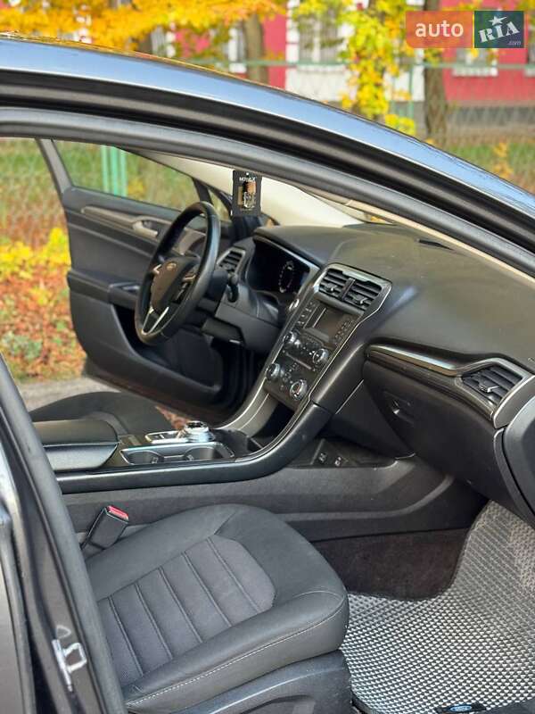 Седан Ford Fusion 2017 в Рівному фото 9 Седан Ford Fusion 2017 в Рівному