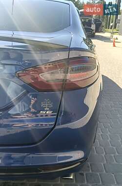 Седан Ford Fusion 2015 в Львове