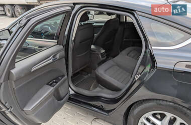 Седан Ford Fusion 2015 в Киеве