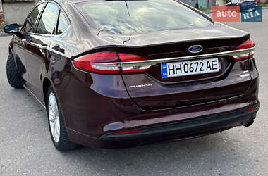 Седан Ford Fusion 2018 в Южном