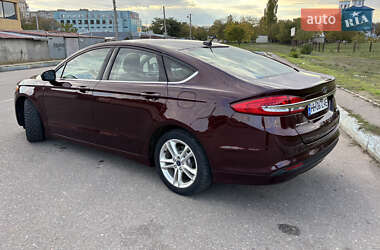 Седан Ford Fusion 2018 в Южном