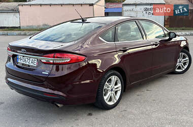 Седан Ford Fusion 2018 в Южном